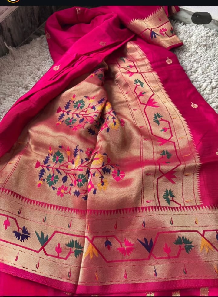 Featured saree